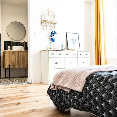 Lägenhet Le Grand Arth&m Ferrand *